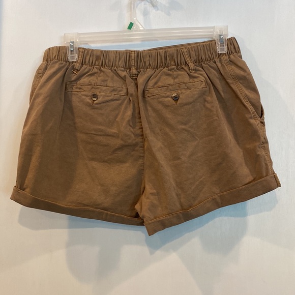 Lot of 4 pairs Old Navy Everyday Shorts - Picture 10 of 11